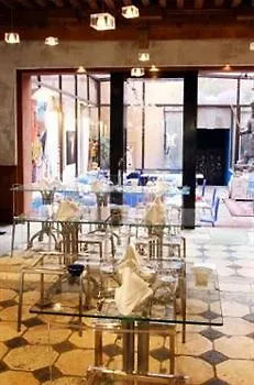 Hotel La Tour Rose à Lyon