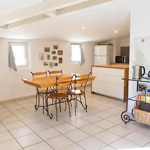 Spacieux Rochereau Apartamento LʼIsle-sur-la-Sorgue